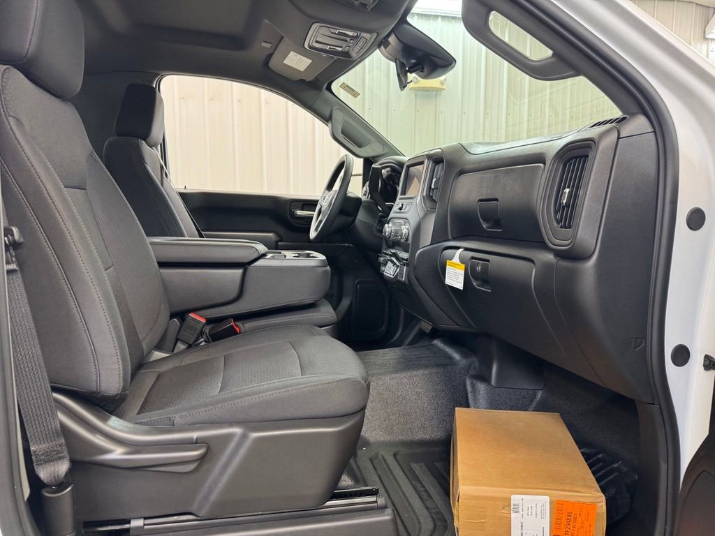2026 GMC Sierra 2500HD Pro - Photo 18