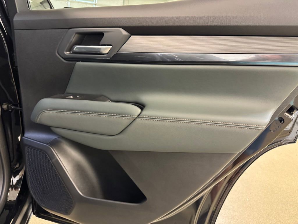 2026 GMC Terrain AT4 - Photo 27