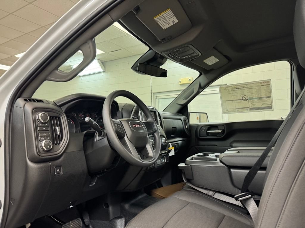 2026 GMC Sierra 2500HD Pro - Photo 15