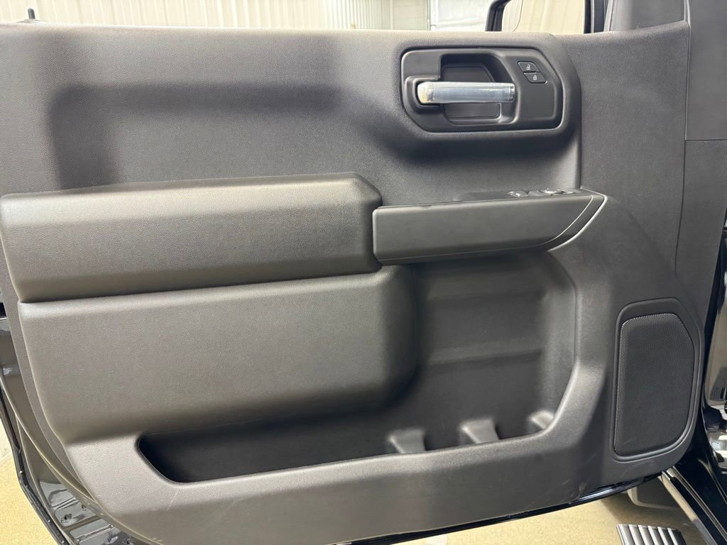 2026 GMC Sierra 1500 Pro - Photo 9
