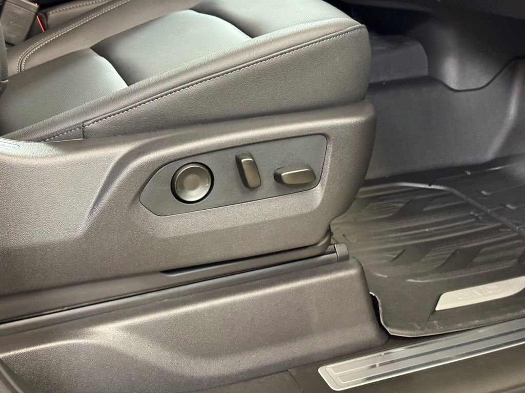 2026 GMC Sierra 1500 SLT - Photo 28