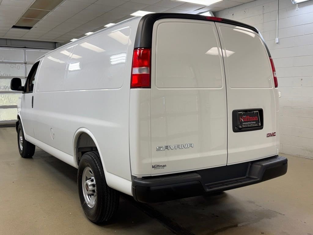 2026 GMC Savana Cargo Work Van - Photo 7