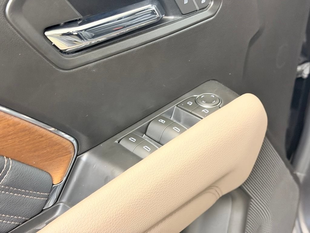 2026 GMC Canyon Denali - Photo 11