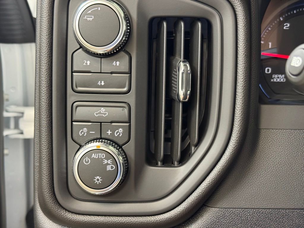 2026 GMC Sierra 2500HD Pro - Photo 24