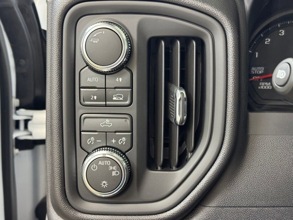 2026 GMC Sierra 1500 Pro - Photo 28