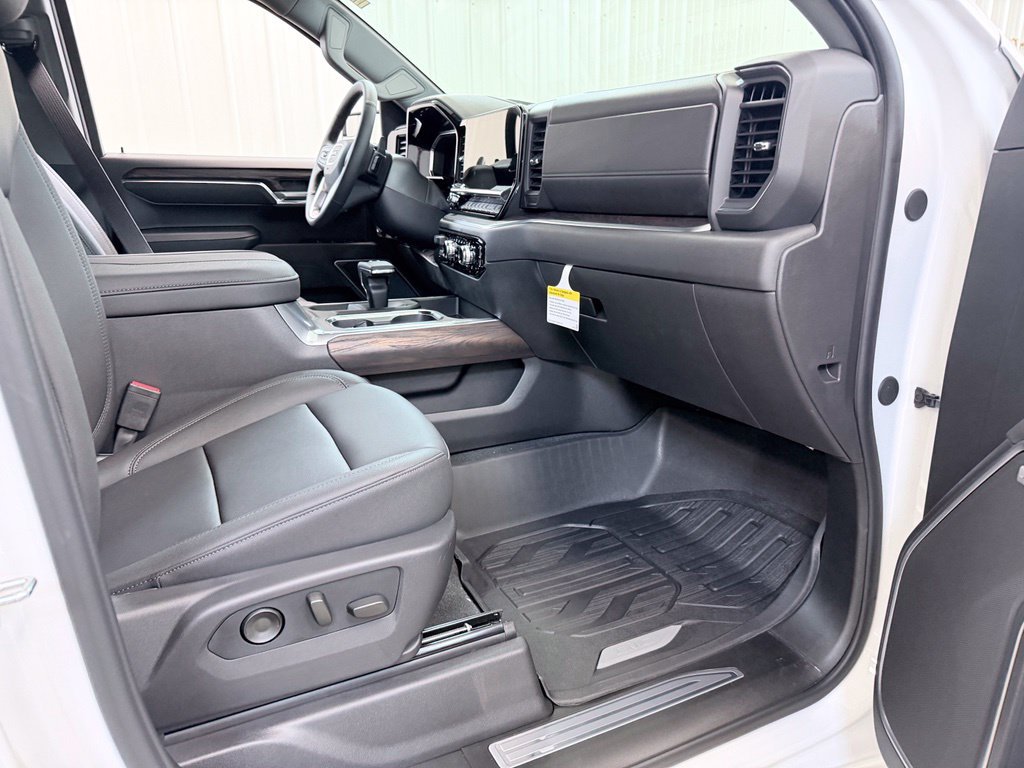 2026 GMC Sierra 1500 SLT - Photo 35