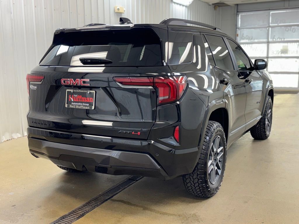 2026 GMC Terrain AT4 - Photo 5