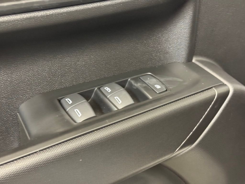 2026 GMC Sierra 1500 Pro - Photo 11