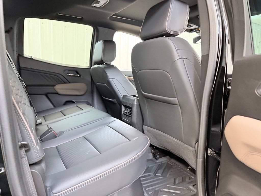 2026 GMC Canyon Denali - Photo 31
