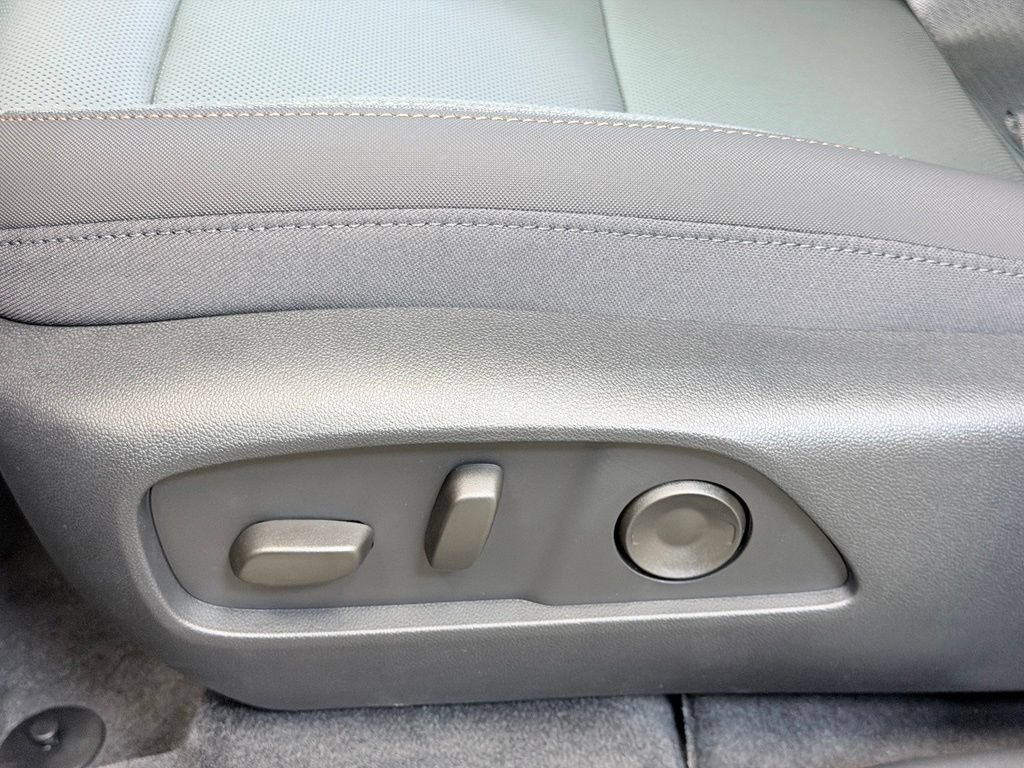 2026 GMC Terrain AT4 - Photo 13