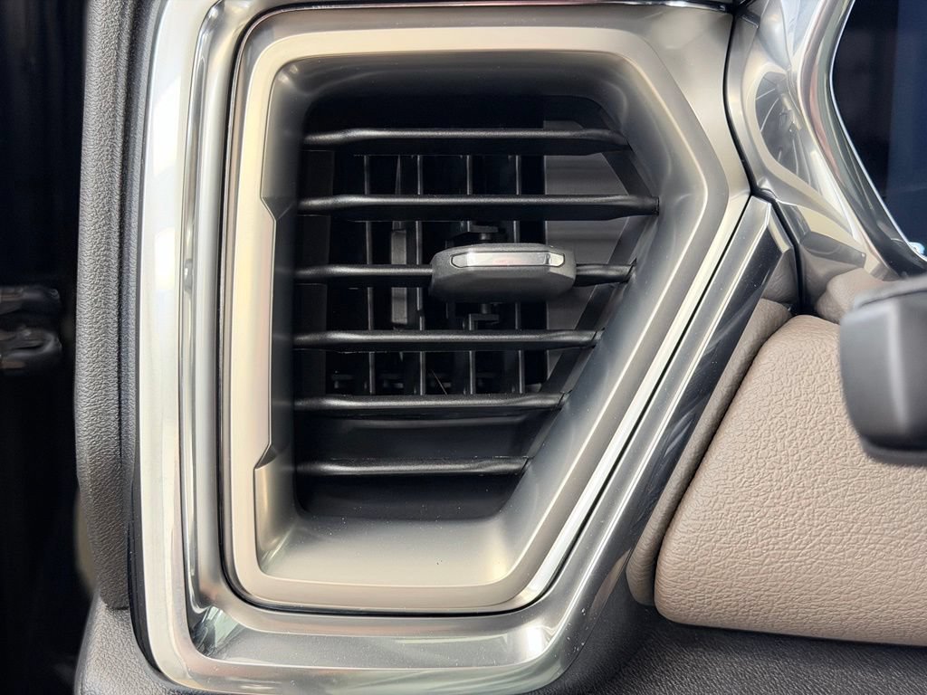 2026 GMC Canyon Denali - Photo 38