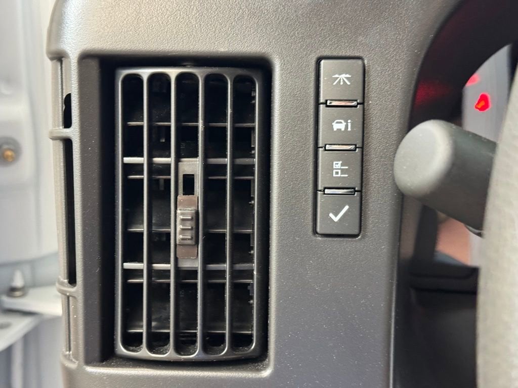 2026 GMC Savana Cargo Work Van - Photo 22