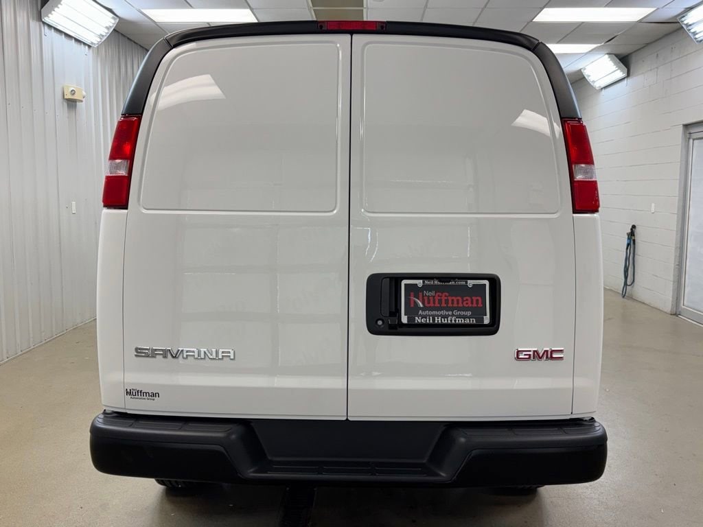 2026 GMC Savana Cargo Work Van - Photo 6