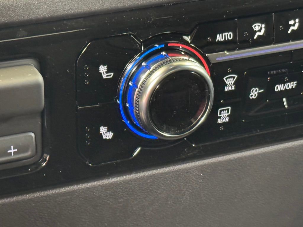 2026 GMC Sierra 1500 SLT - Photo 37