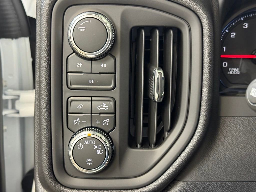 2026 GMC Sierra 2500HD Pro - Photo 23