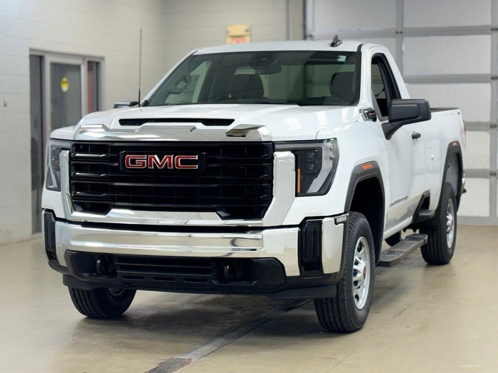 2026 GMC Sierra 2500HD Pro - Photo 3