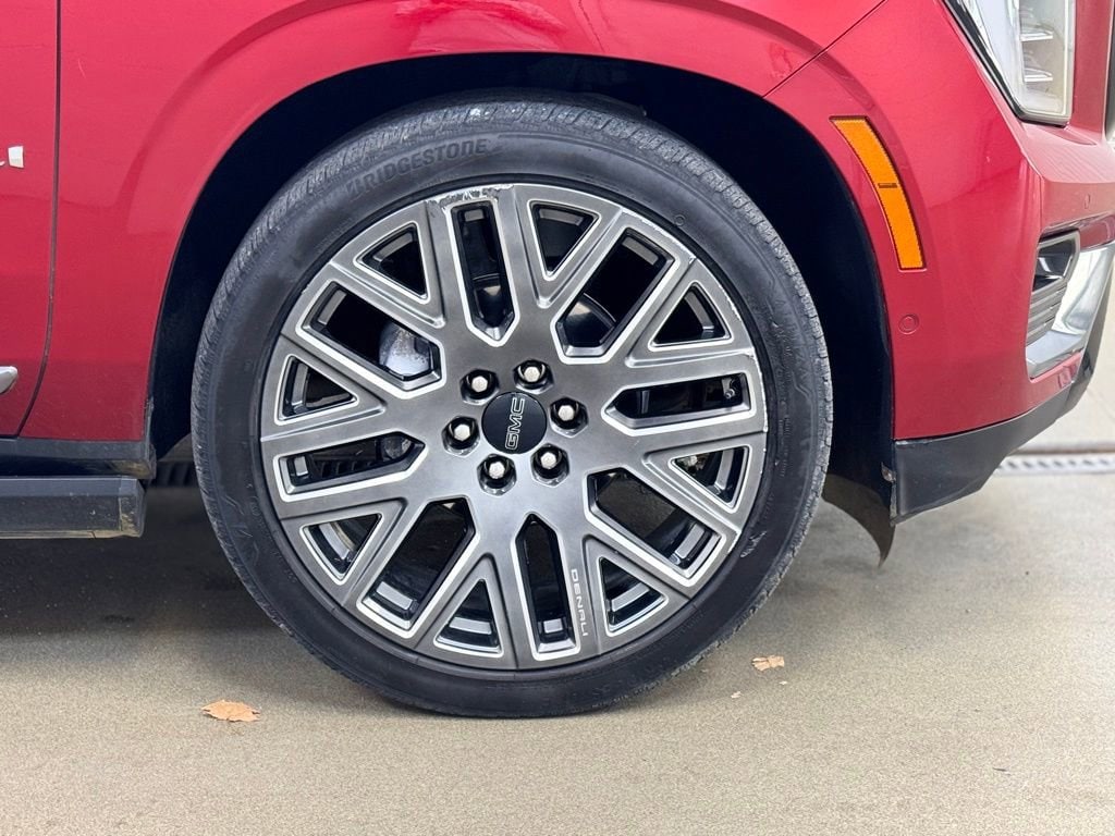 Used 2025 GMC Yukon Denali Ultimate SUV