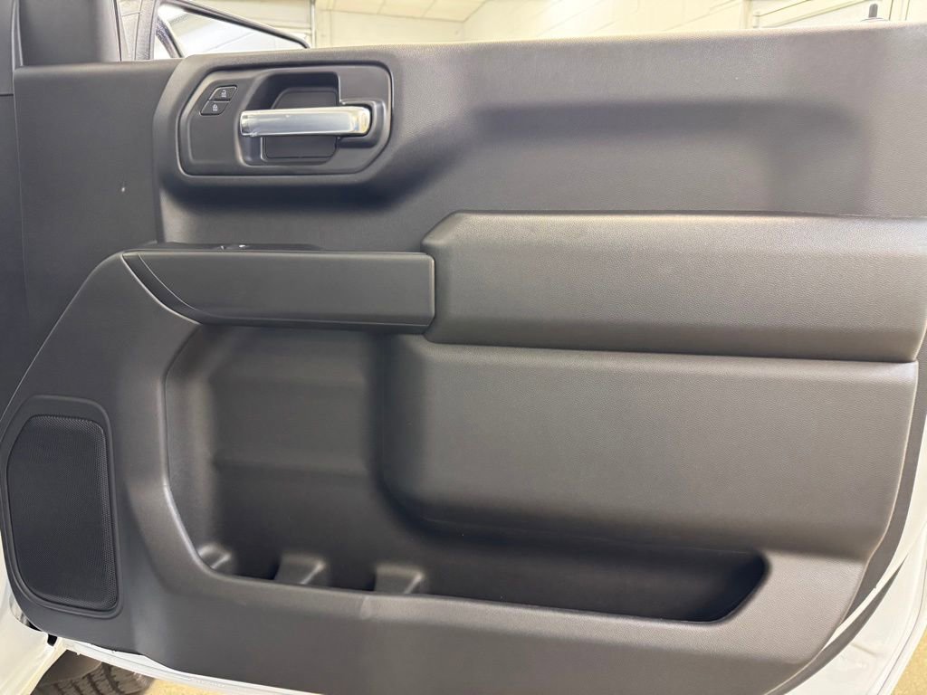 2026 GMC Sierra 2500HD Pro - Photo 17