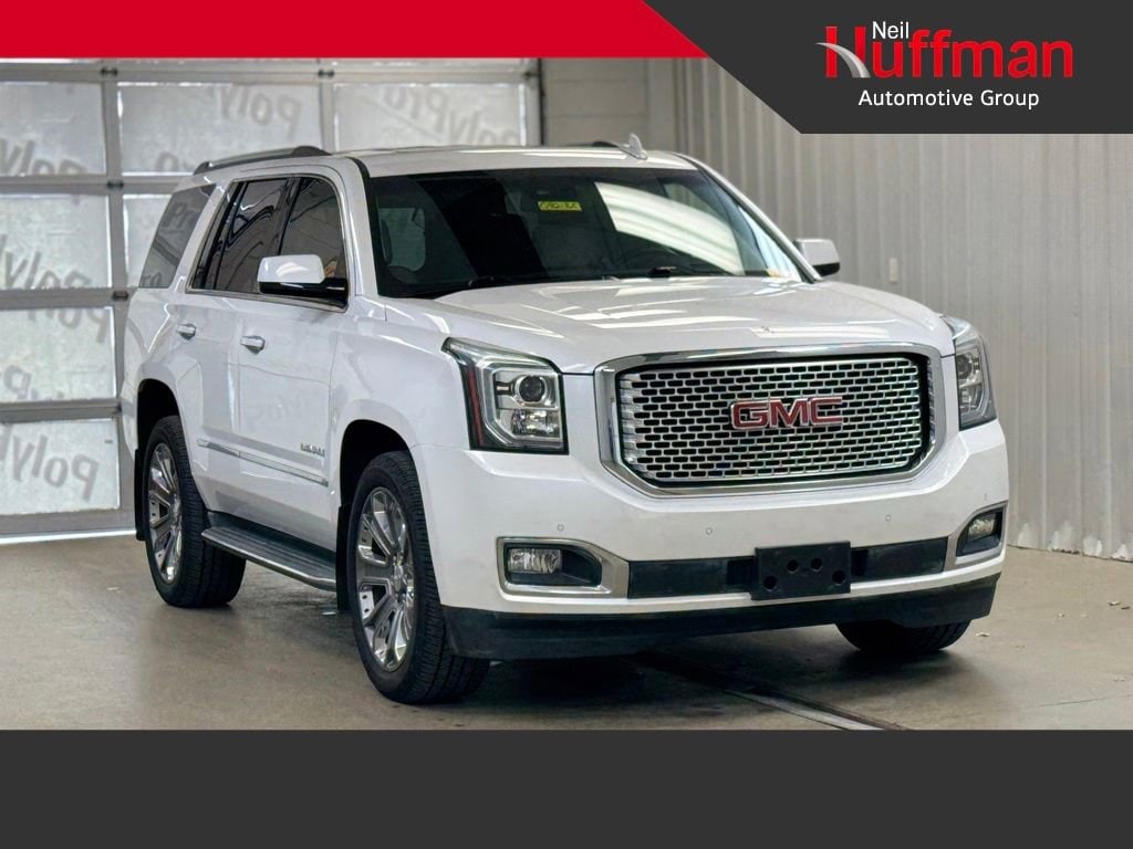 2016 GMC Yukon 4WD Denali's photo