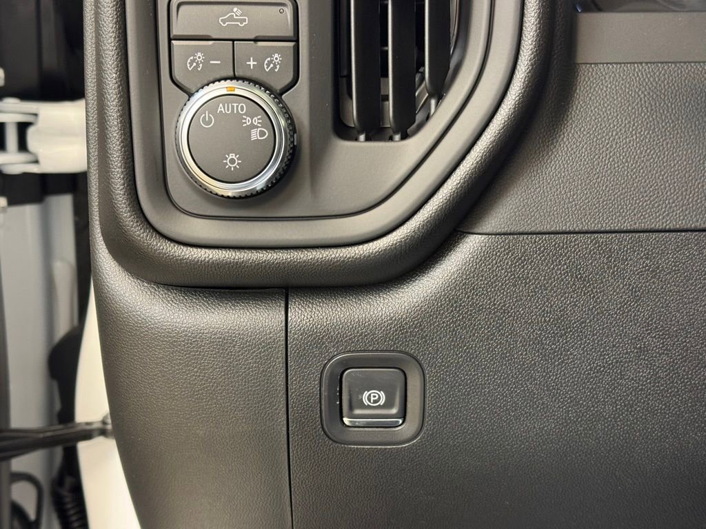 2026 GMC Sierra 1500 Pro - Photo 30