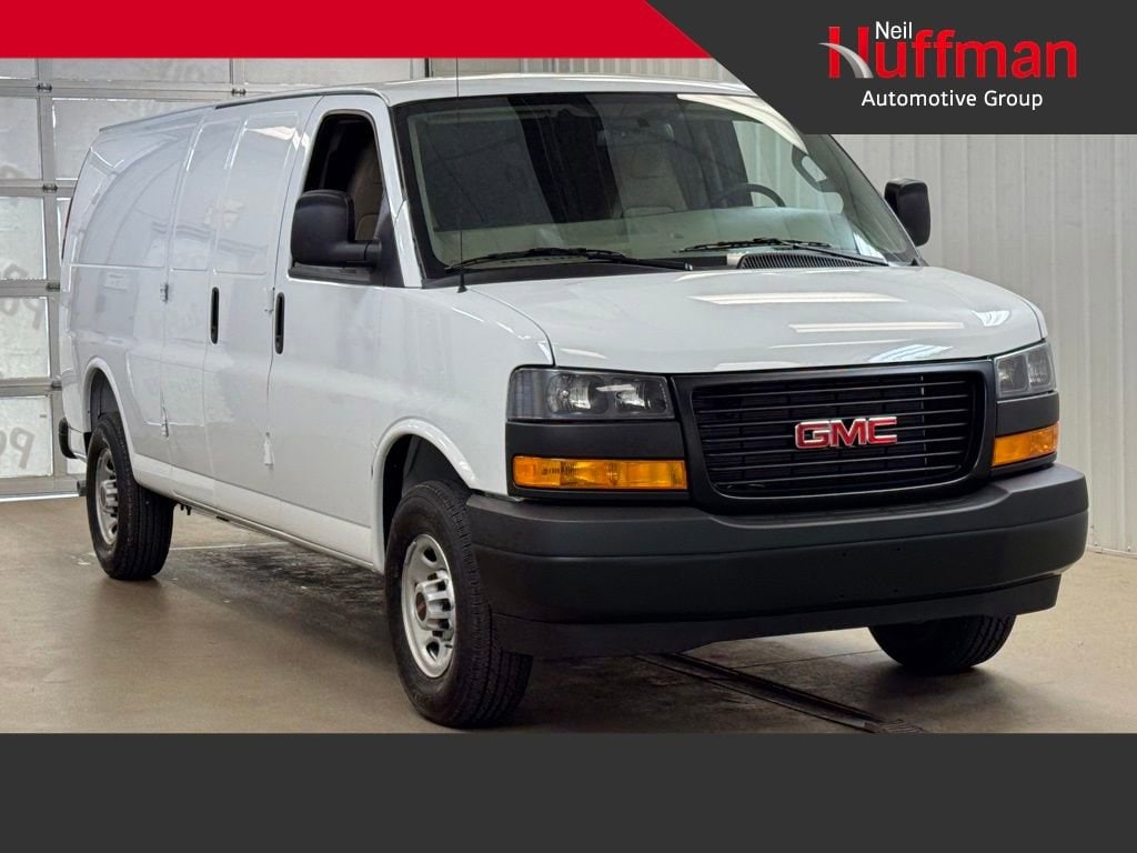 2026 GMC Savana 2500 Ext WB's photo