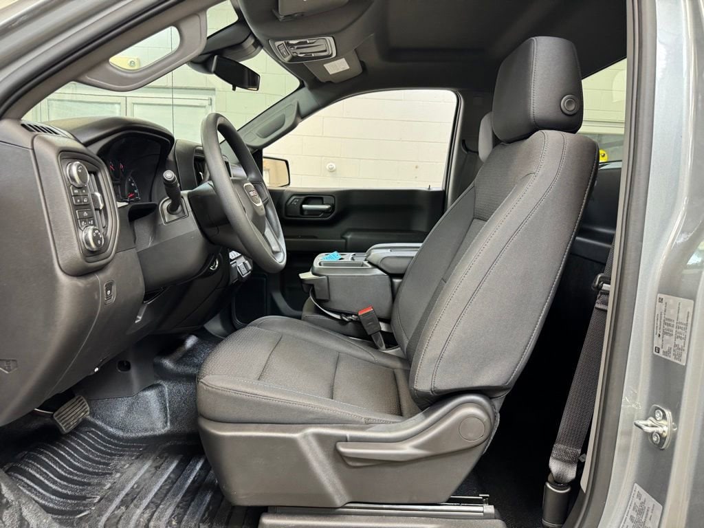 2026 GMC Sierra 1500 Pro - Photo 10