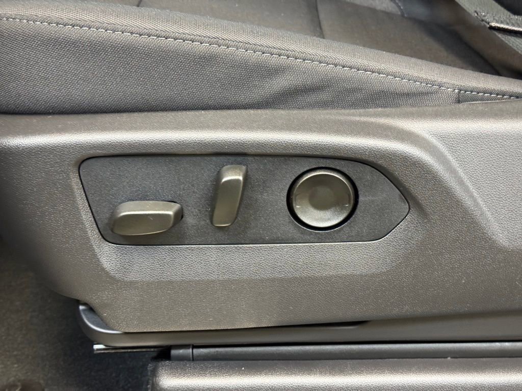 2026 GMC Sierra 1500 SLE - Photo 12