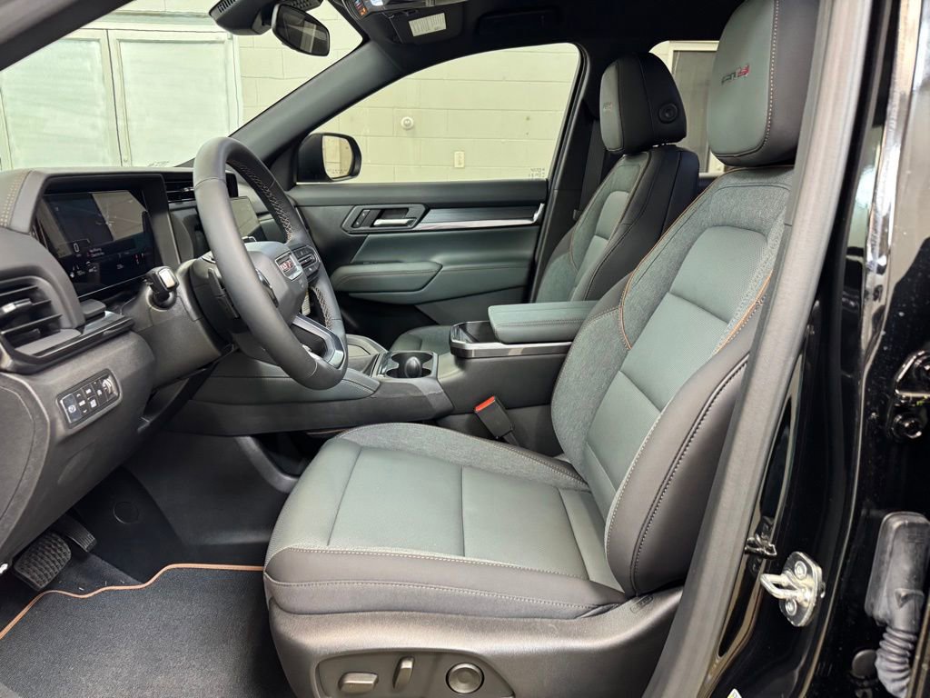 2026 GMC Terrain AT4 - Photo 13