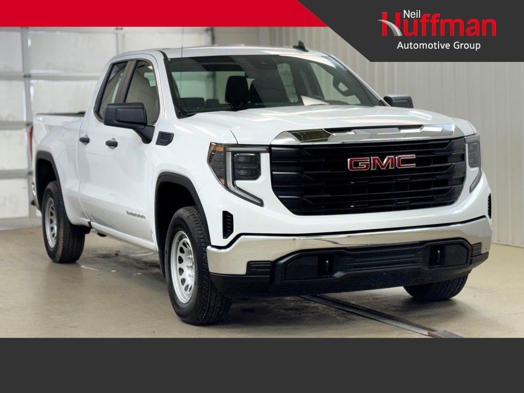 2026 GMC Sierra 4WD Double Cab Standard Box Pro's photo