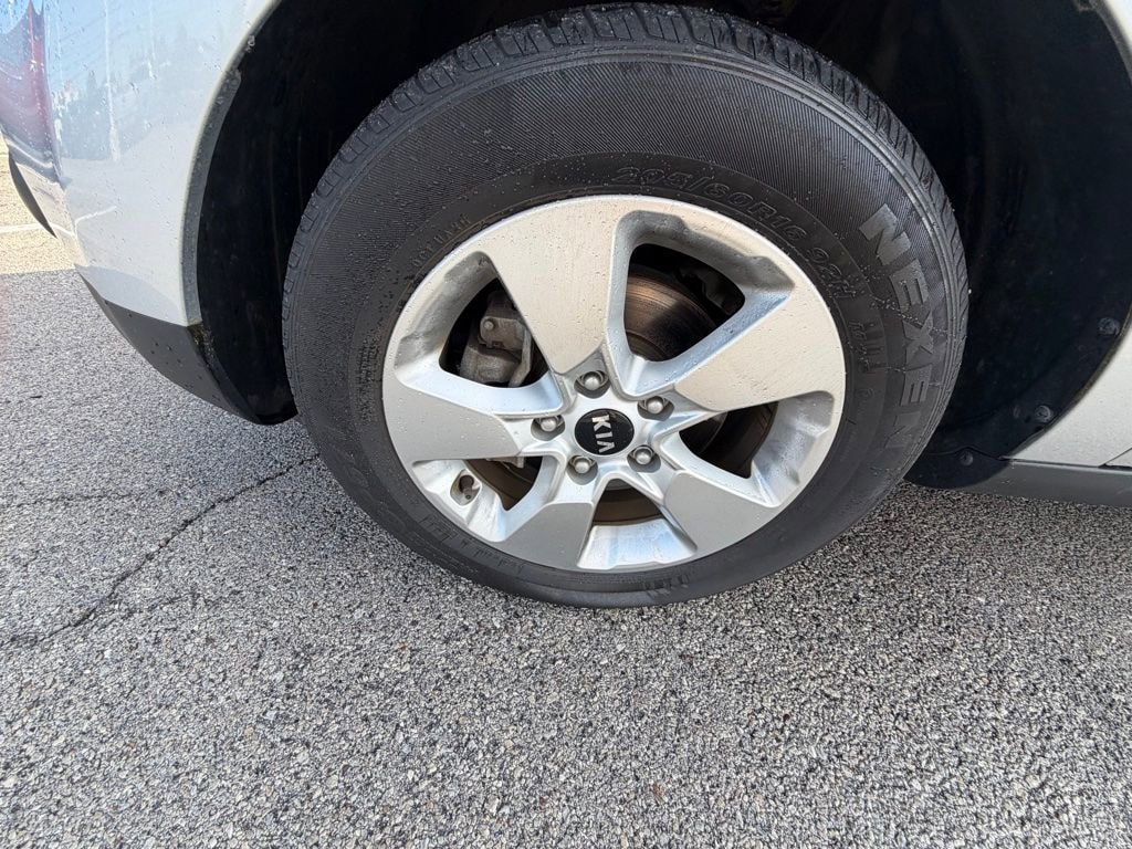 Used 2019 Kia Soul Base Hatchback