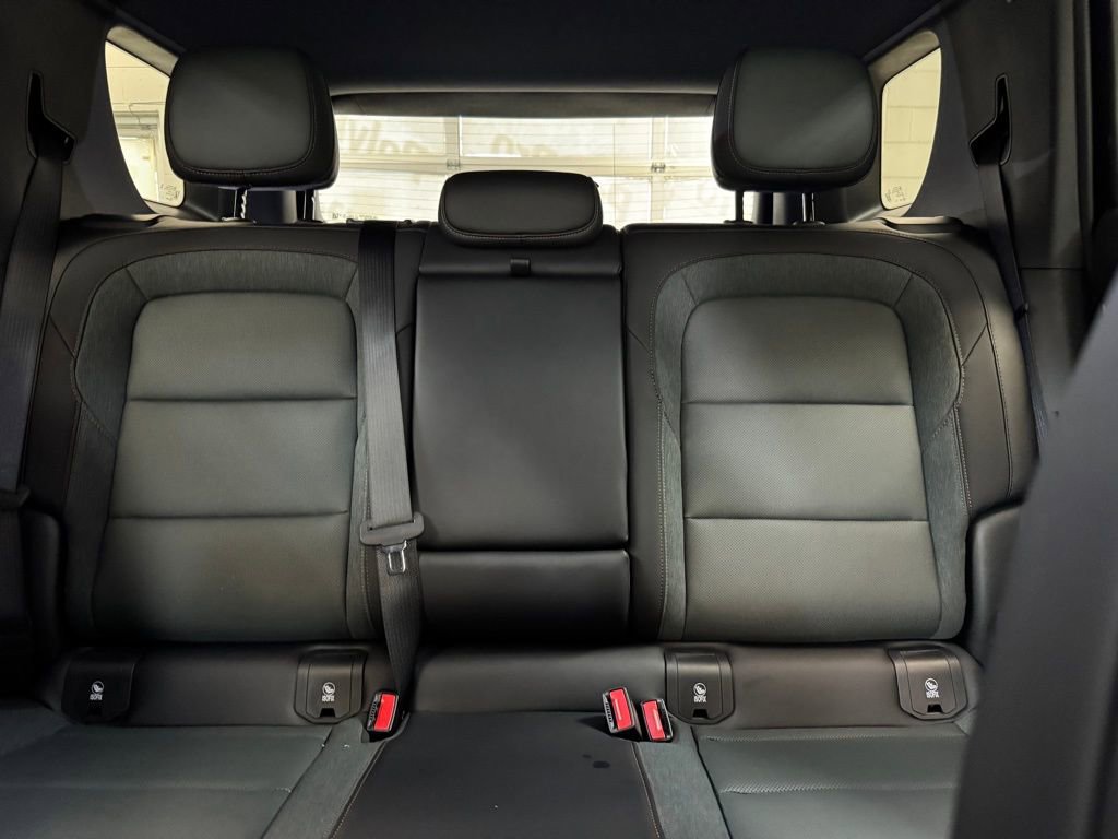 2026 GMC Terrain AT4 - Photo 15