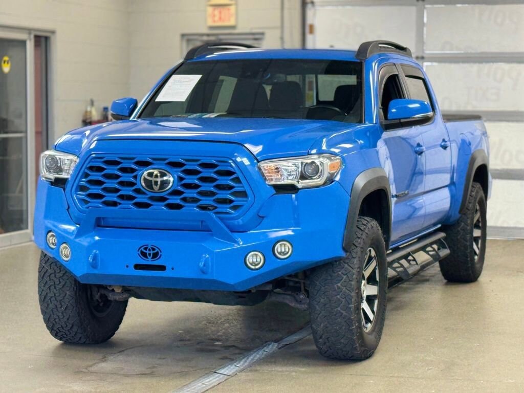 Used 2020 Toyota Tacoma 4WD SR5 Truck Double Cab
