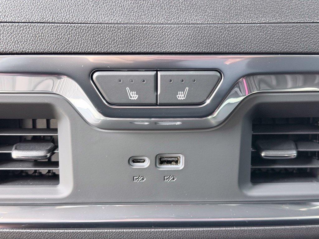 2026 GMC Sierra 1500 SLT - Photo 27