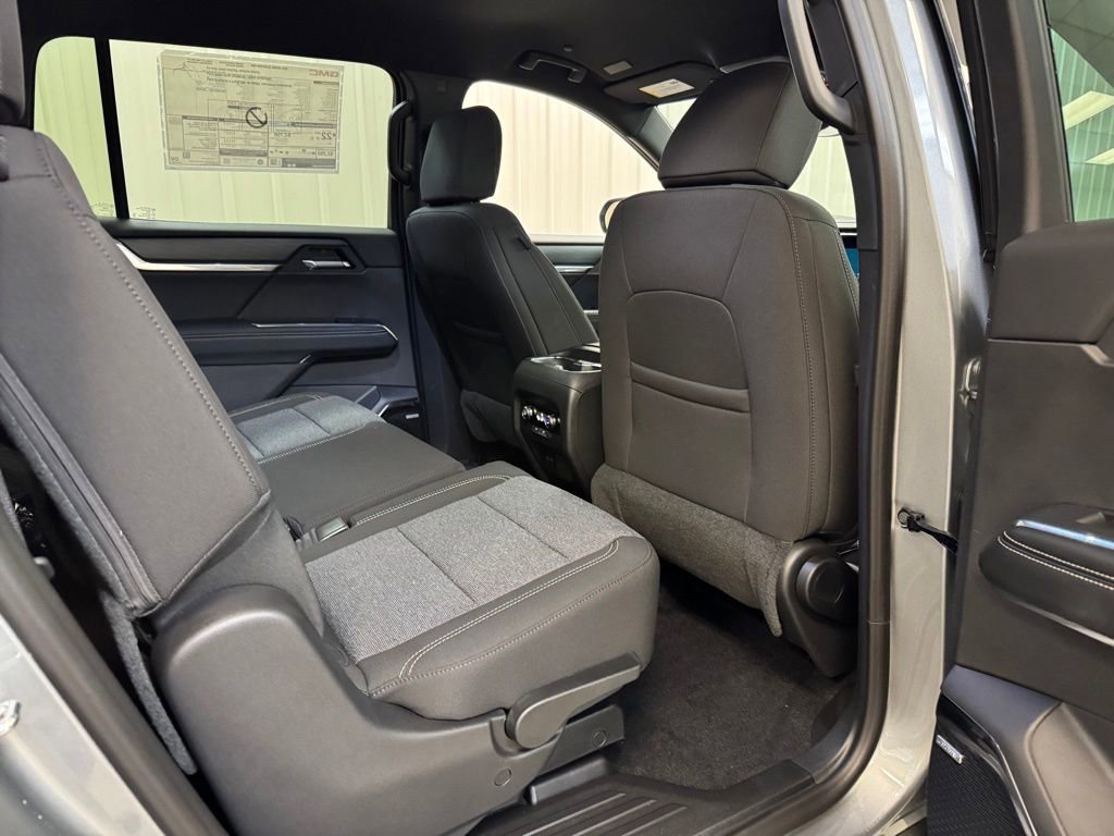 2026 GMC Acadia Elevation - Photo 25