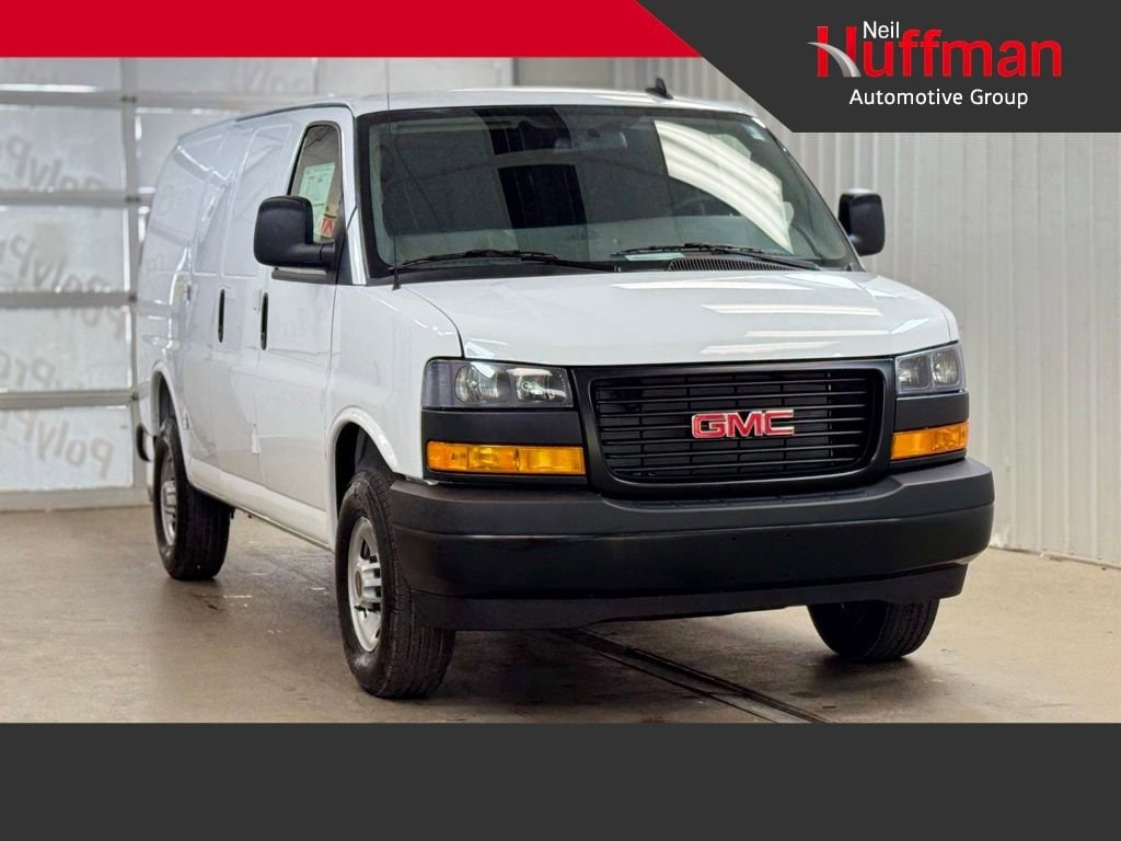2025 GMC Savana Cargo