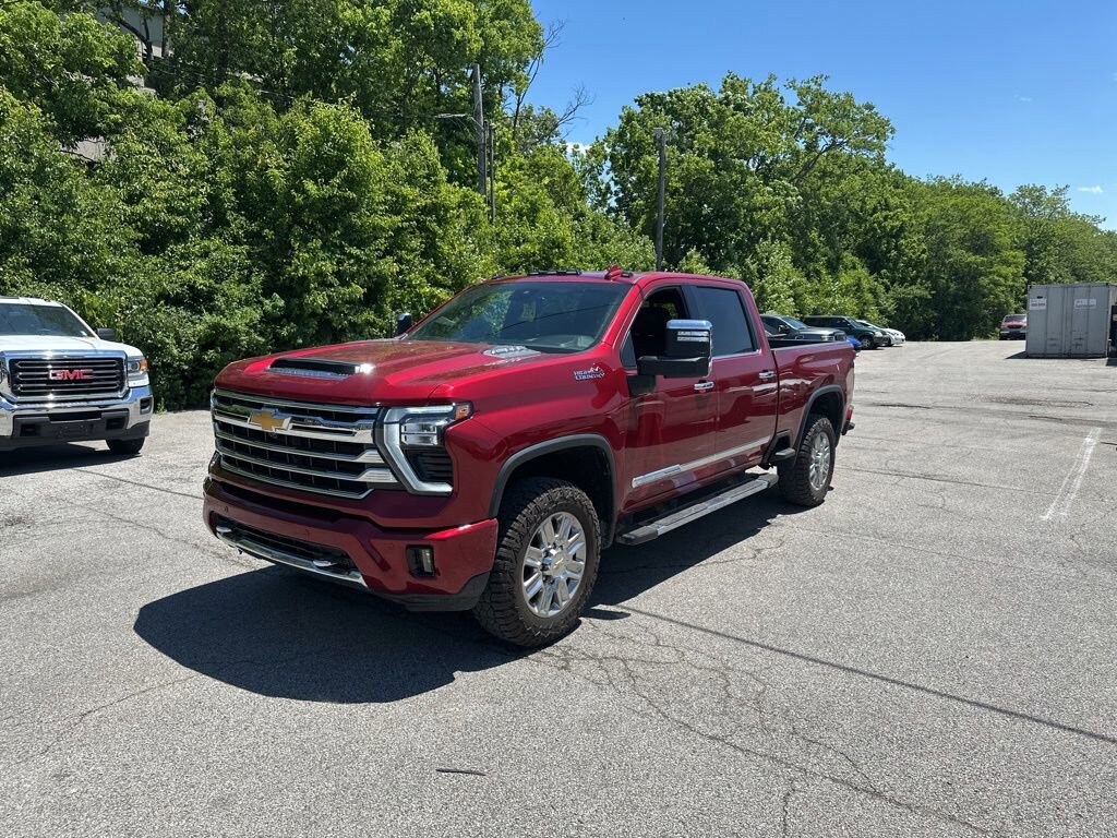 Used 2024 Chevrolet Silverado 3500 HD High Country Truck Crew Cab