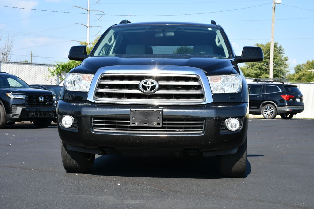Used 2016 Toyota Sequoia SR5 with VIN 5TDBY5G16GS137660 for sale in Clarksville, IN