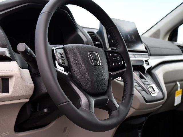 2026 Honda Odyssey EX-L - Photo 11