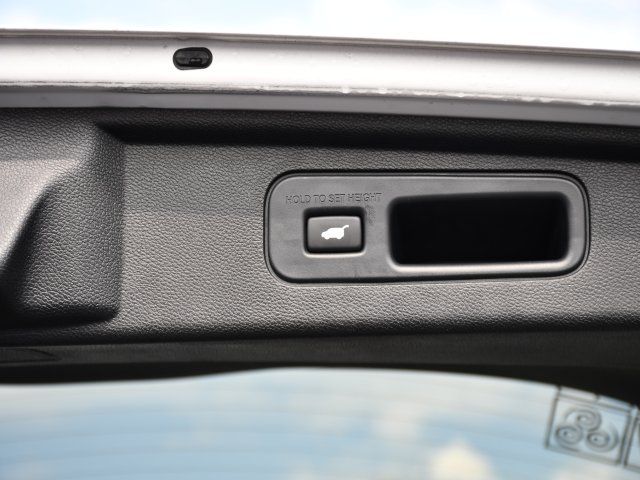 2024 Honda Odyssey Touring - Photo 32
