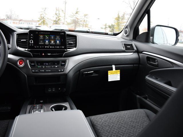 2026 Honda Ridgeline Sport - Photo 18