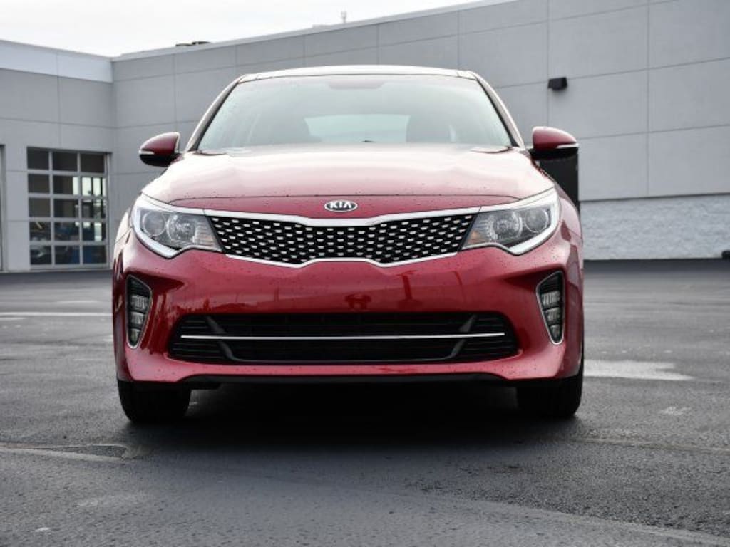 Used 2018 Kia Optima S Sedan
