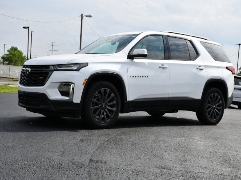 Used 2023 Chevrolet Traverse RS SUV