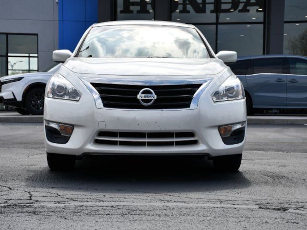 Used 2013 Nissan Altima 2.5 S Sedan