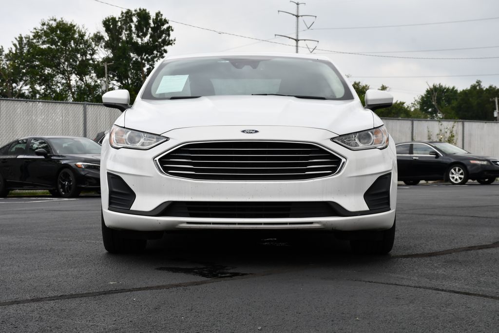 Used 2019 Ford Fusion SE with VIN 3FA6P0HD7KR166487 for sale in Clarksville, IN