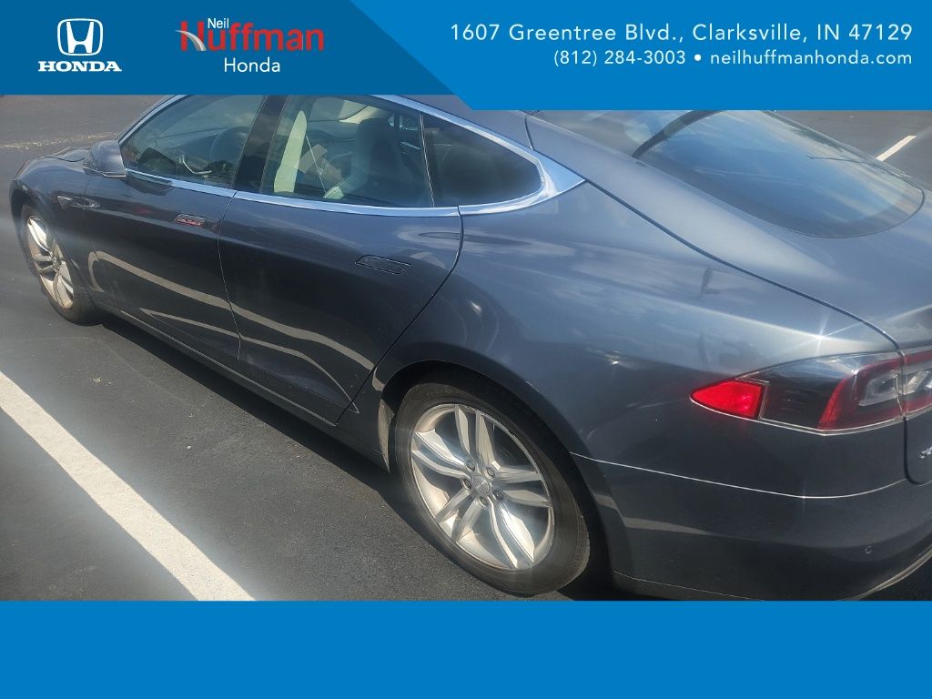 2014 Tesla Model S 85 kWh's photo