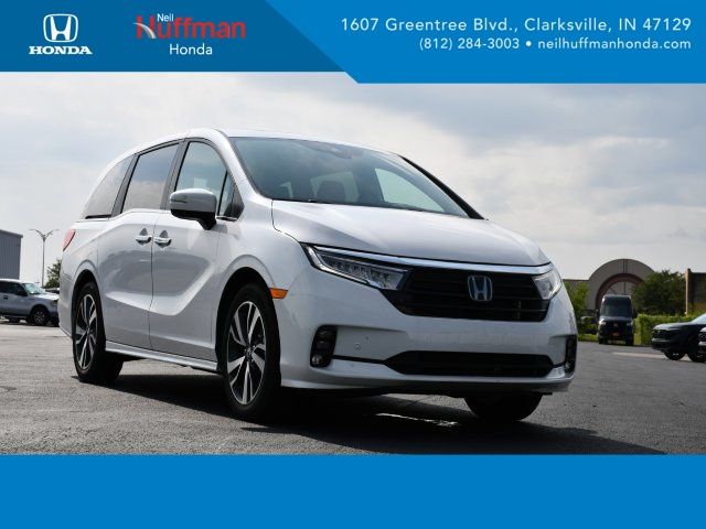 2024 Honda Odyssey Touring's photo