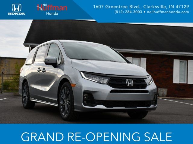 2026 Honda Odyssey Touring's photo