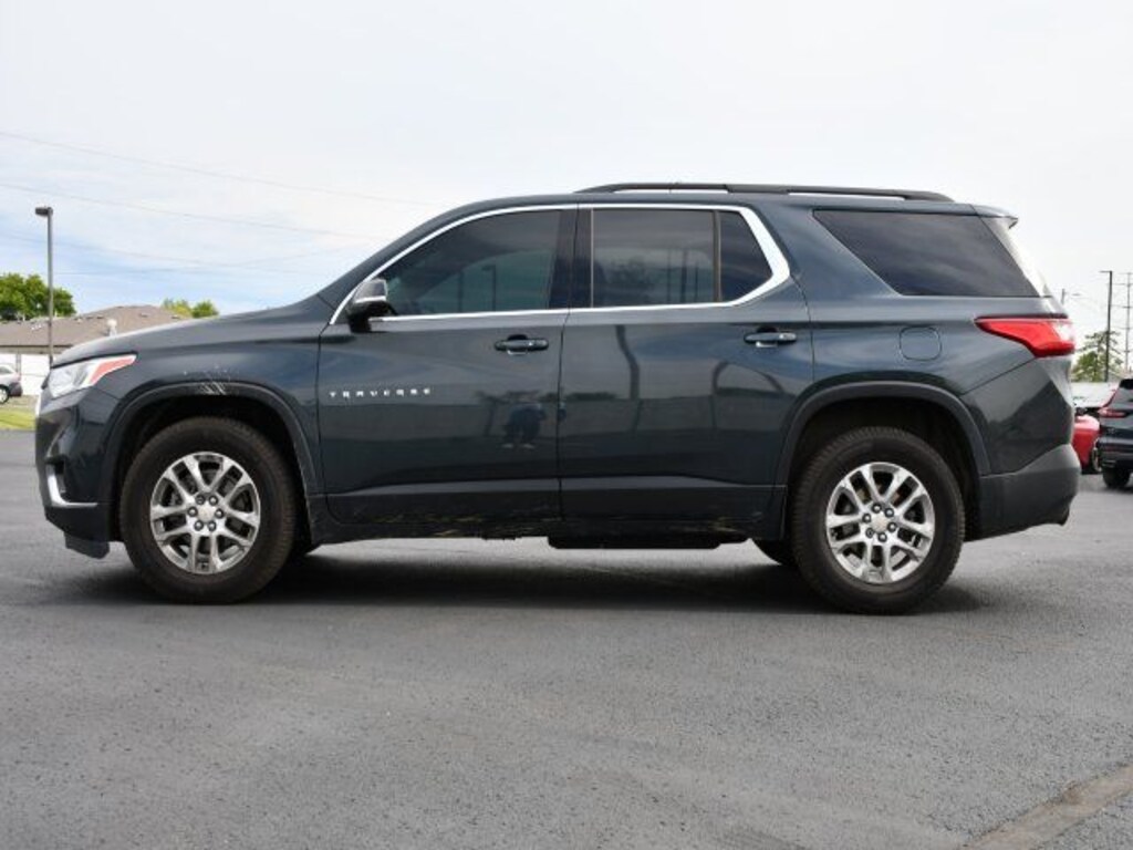 Used 2021 Chevrolet Traverse LT SUV