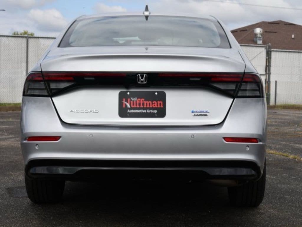2025 Honda Accord Hybrid Touring - Photo 6