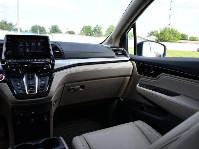 2024 Honda Odyssey Touring - Photo 24